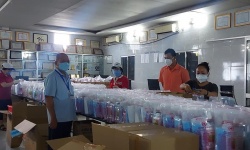 14/9/2021 Tiếp tục 3.000 túi. Được 9.000 túi thuốc tặng f0 rồi.